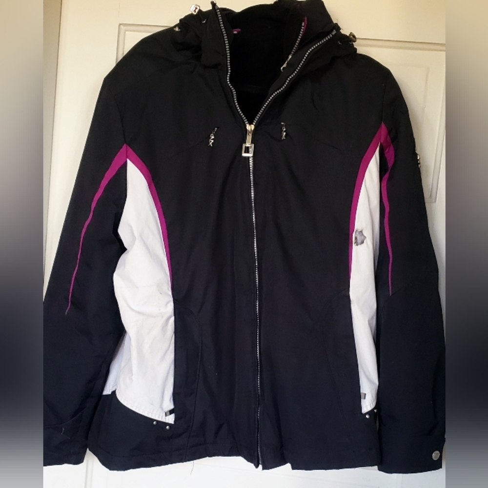 Zero Xposure Insulated Women's Jacket - Black with White and Hot Pink Accents